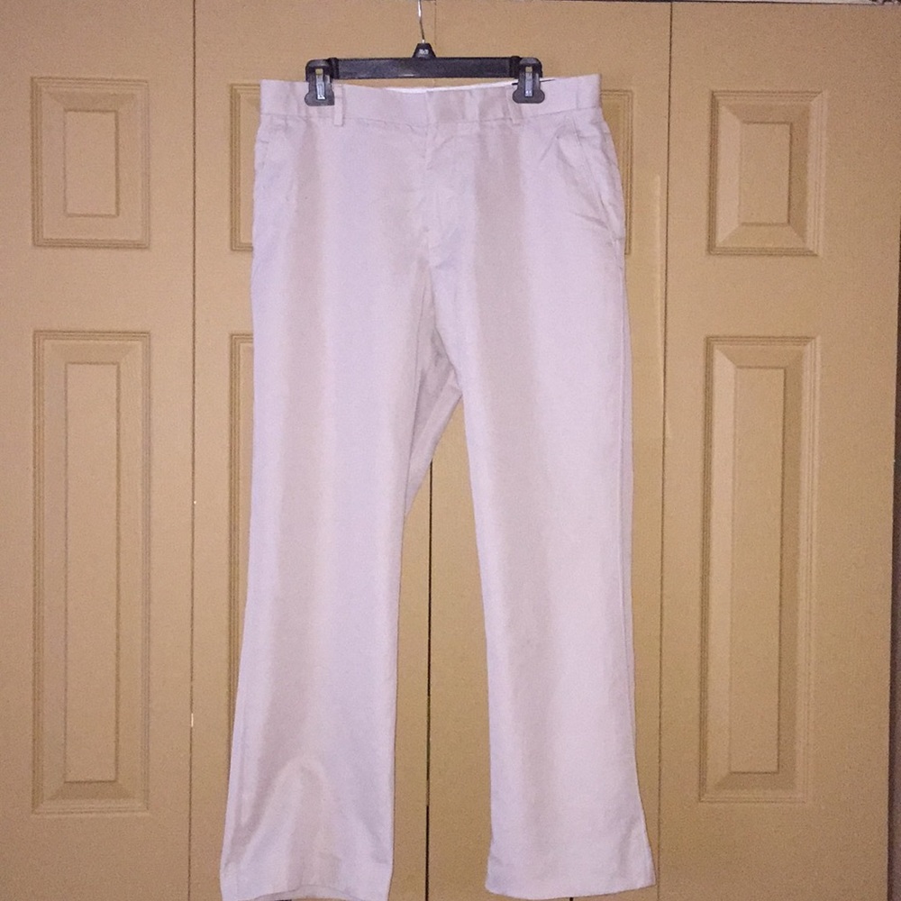 Men’s Banana Republic Khakis